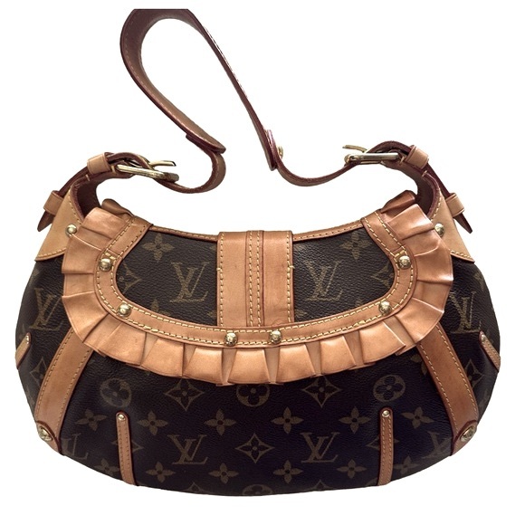 Louis Vuitton Monogram Canvas Leonor Limited Edition ruffled bag. - Picture 2 of 16
